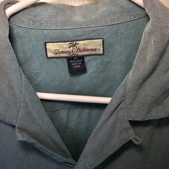 Tommy Bahama light green button down short sleeve shirt sz m - Picture 4 of 6
